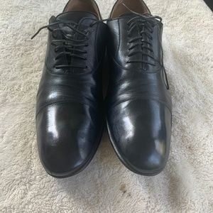Gucci cap toe dress shoes. Black. Amazing. Size 12